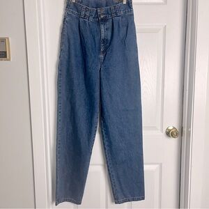 Lucy & Yak Addison Pleated High Rise Relaxed Leg Organic Denim Jeans - size 28
